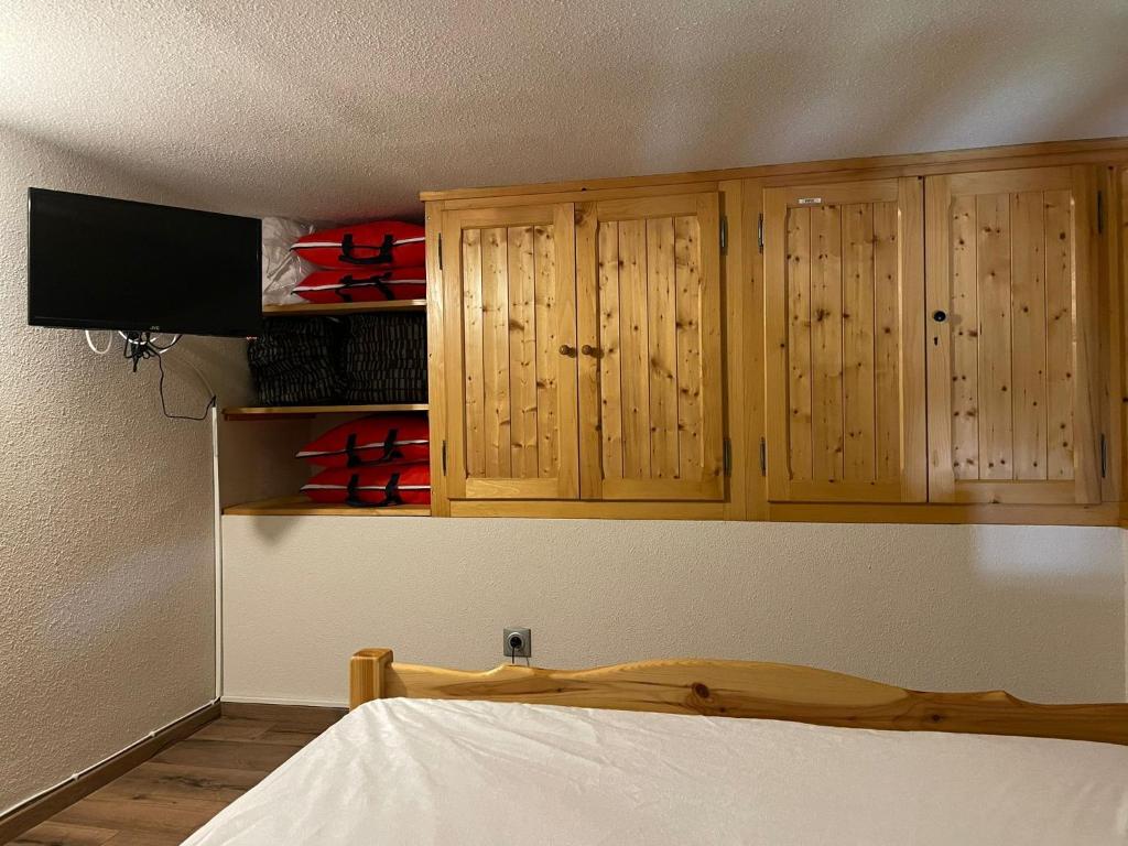 Crest Voland appart cosy 29m2,4-5 pers, 350 m des pistes , 8km des Saisies,parking, casier à skis - 4