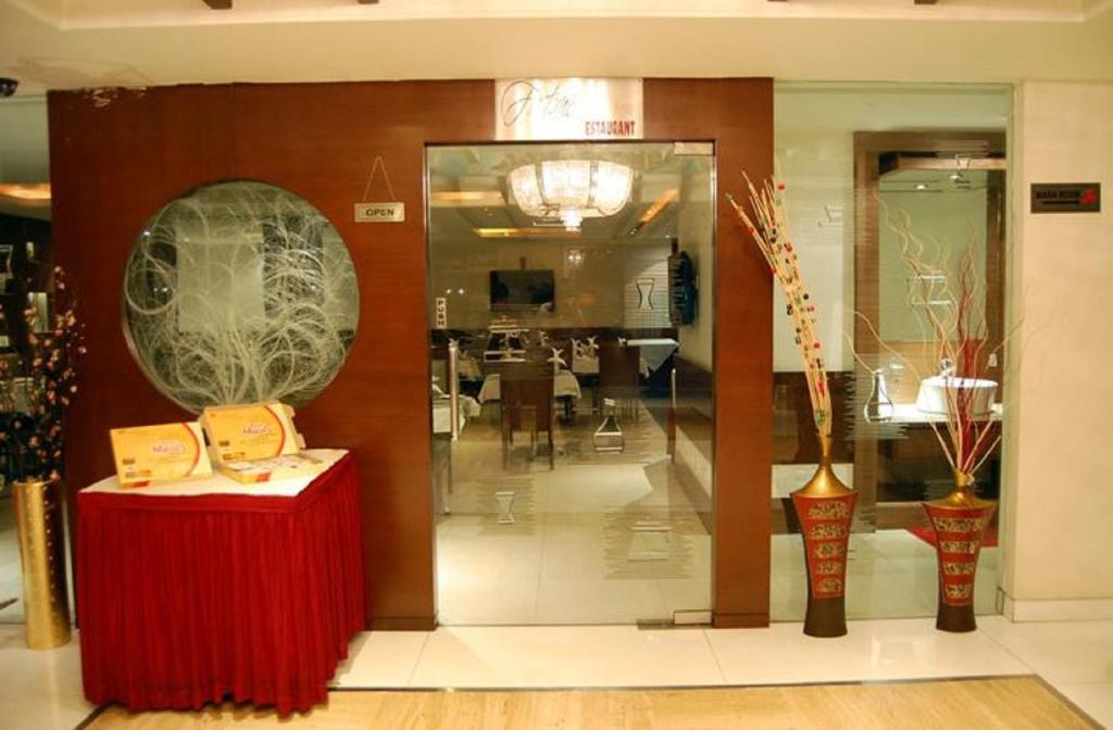 Modern Room Layout