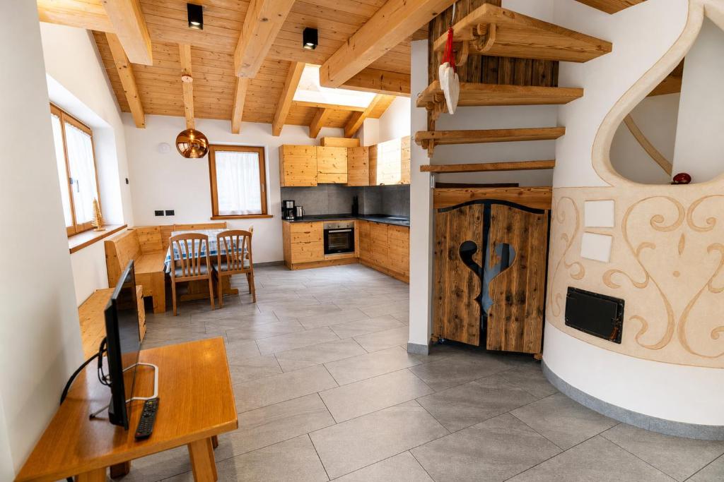 Appartamenti Cèsa Sorèie by AMA Val di Fassa - 2