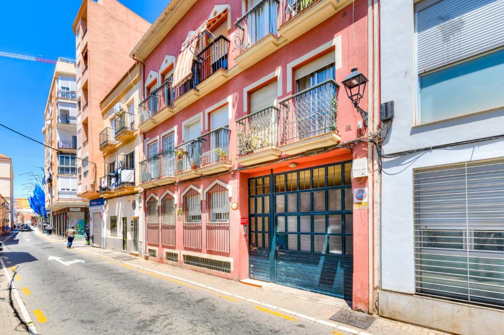 Two bedroom apartment with patio in Malaga City Center - 1