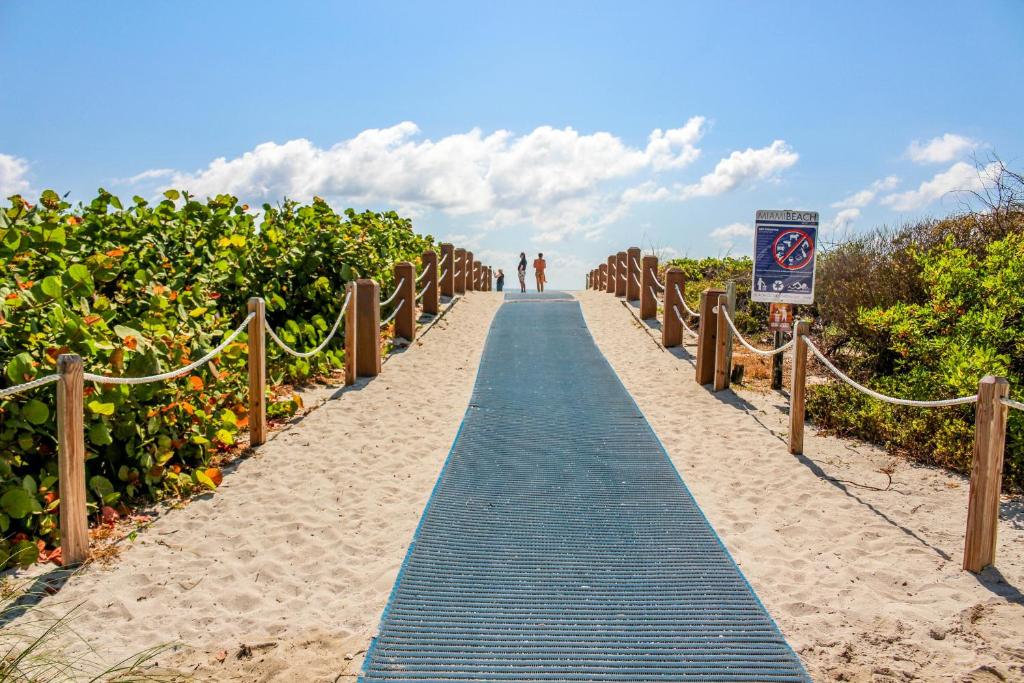 Ocean walk apartments photo