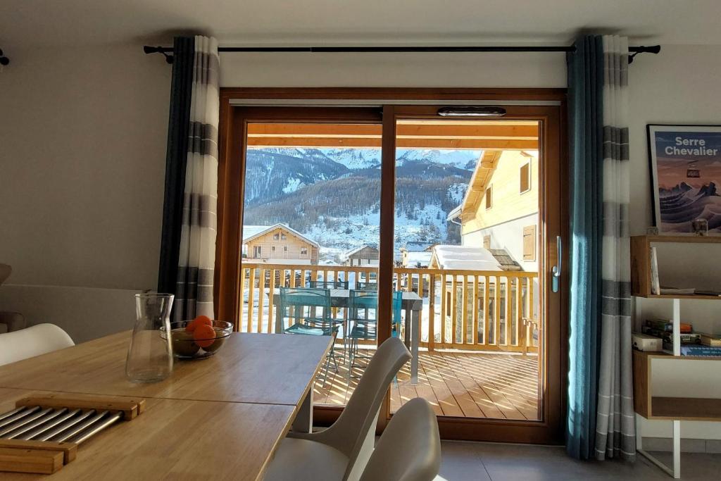 Large T2 with terrace le dahu perché - 1