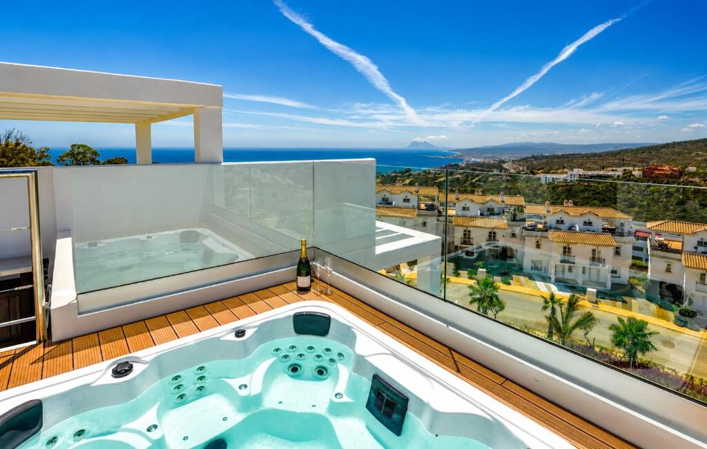 Golden View 2472 Private Pool & Jacuzzi - 2