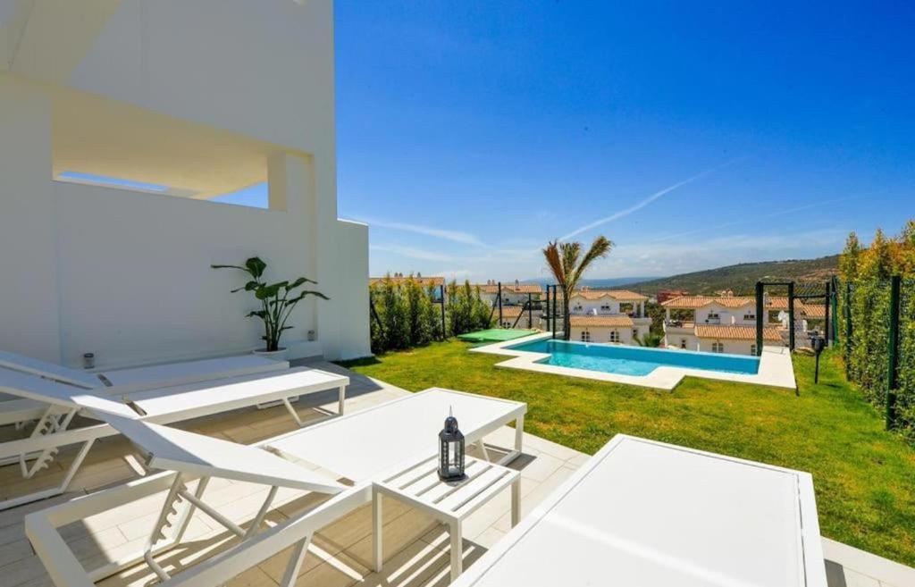 Golden View 2472 Private Pool & Jacuzzi - 1