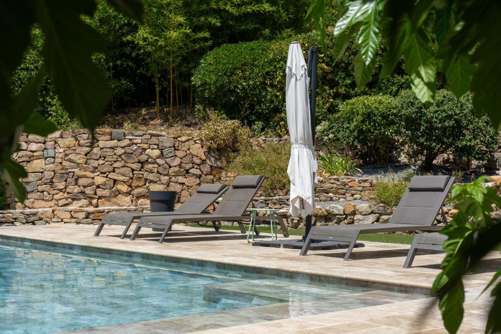 Grande Villa avec Piscine - 1