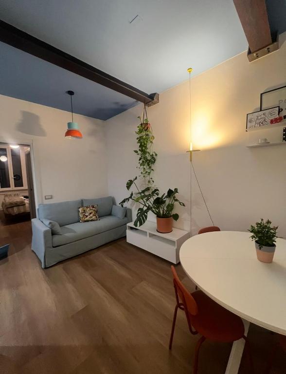 Newly renovated apartment - sleeps up to 4! - 2
