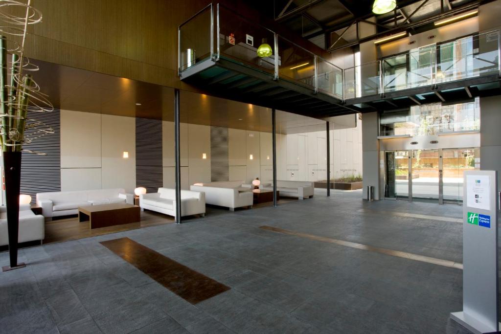 Holiday Inn Express Barcelona City 22@ by IHG - 3