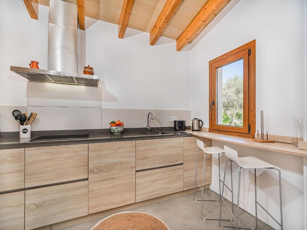 Cosy 2-Bed Villa with Pool, Pollença - 5