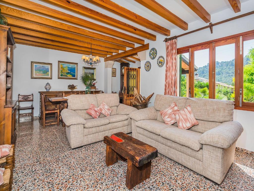 Mountain View Villa for 5 in Pollensa - 2