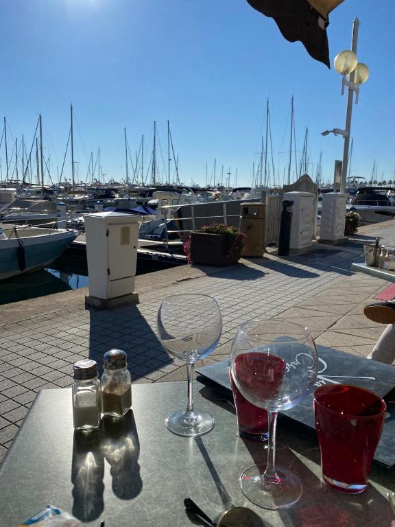 The terrace of the Pieds dans - 3