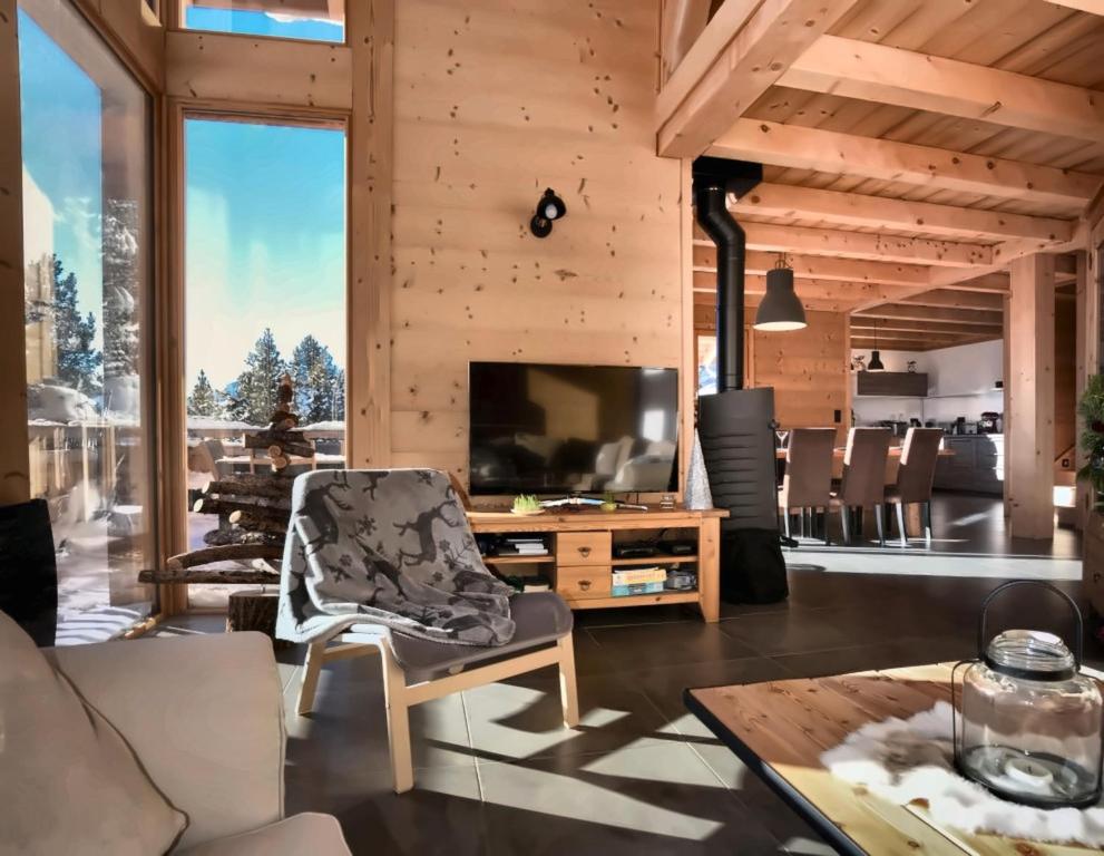 Chalet Loan - 5