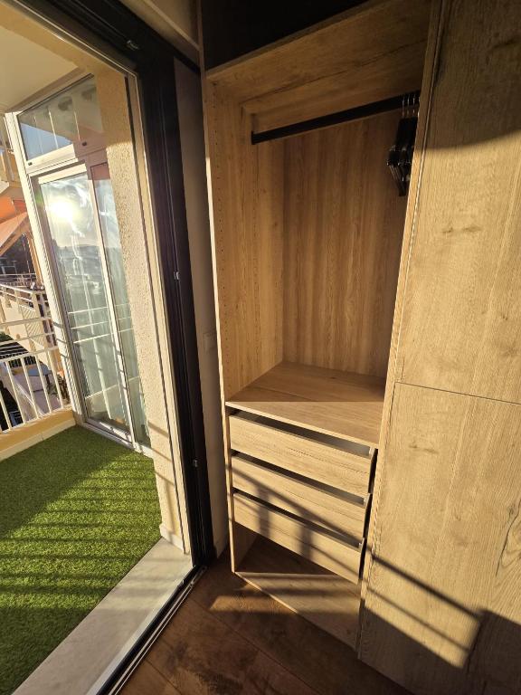 Suite indépendante rénovée avec terrasse au calme - 3
