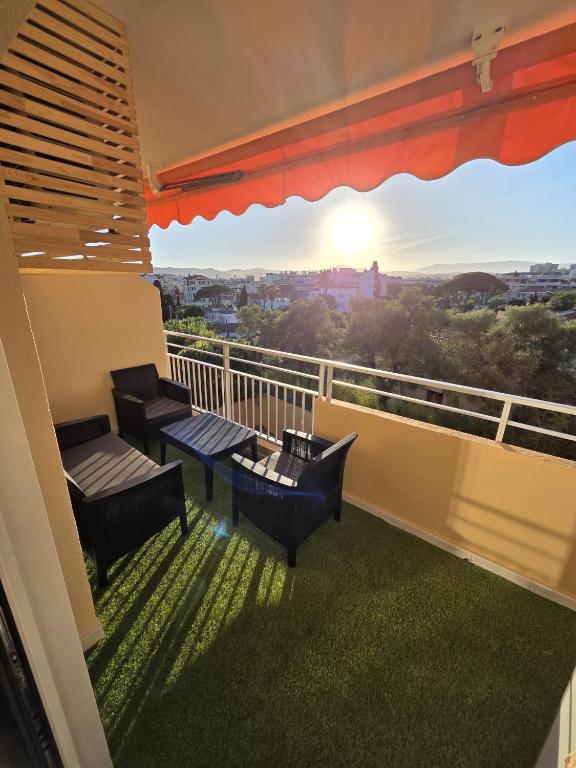 Suite indépendante rénovée avec terrasse au calme - 1