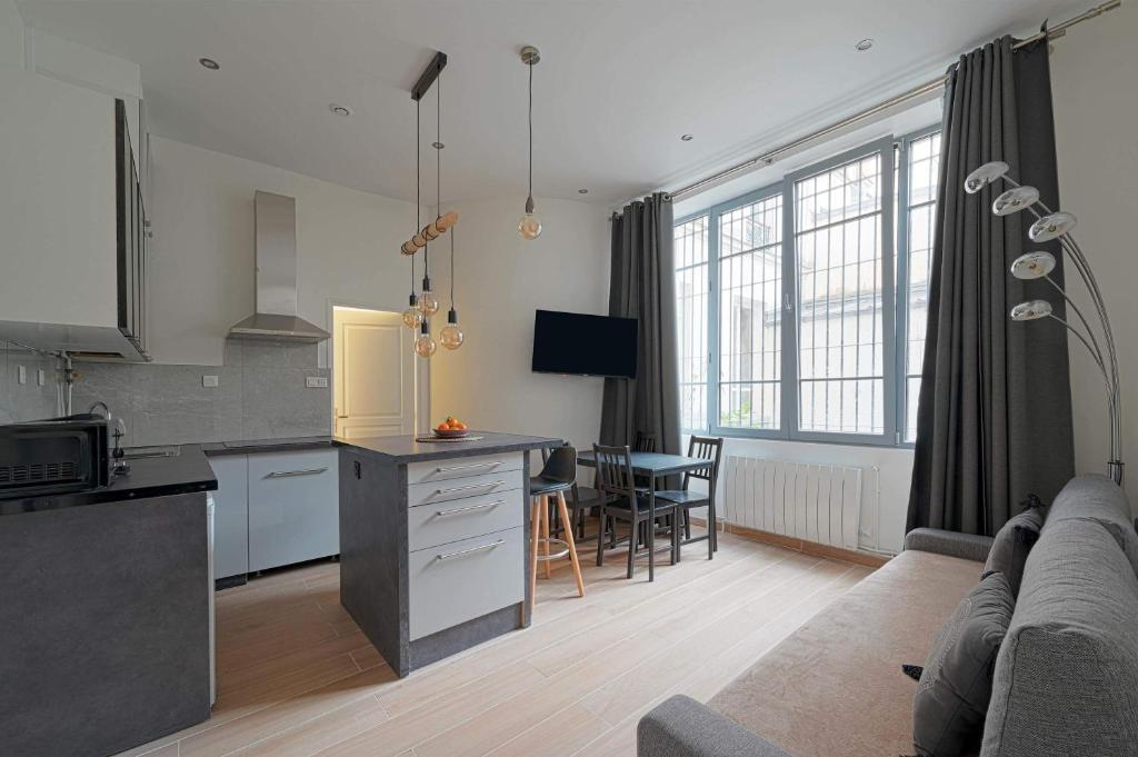 Bel Appartement Buttes-chaumont - 4