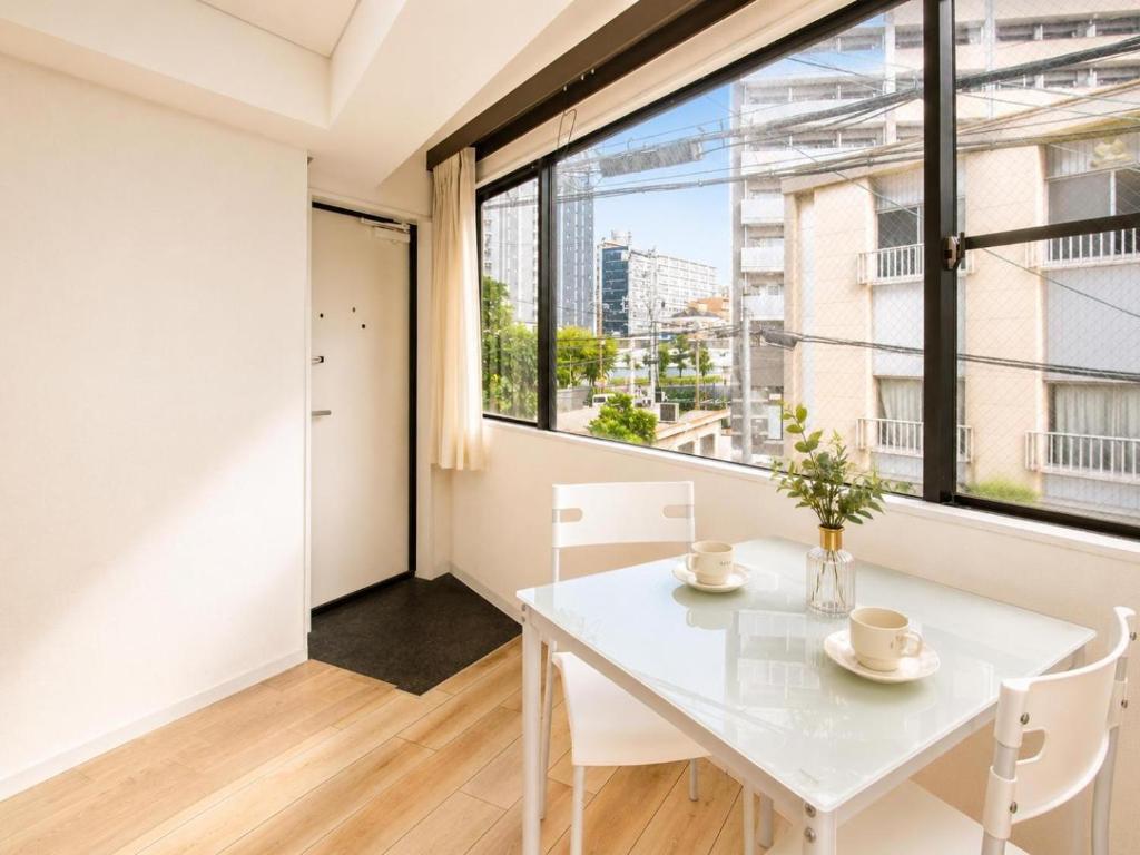 Osaka Urban Residence Kujo
