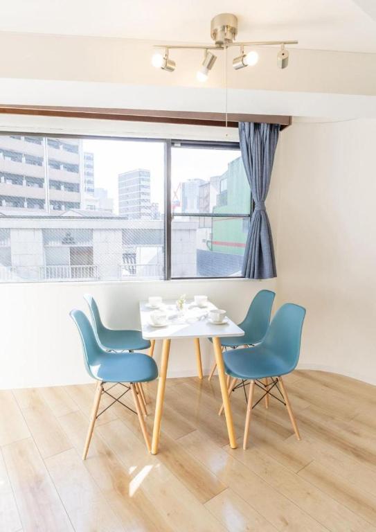 Osaka Urban Residence Kujo