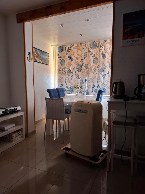 Cap Liouquet T2 proche mer avec parking - 2