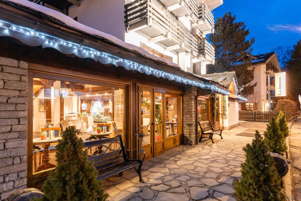 Hotel Les Jumeaux Courmayeur - 3