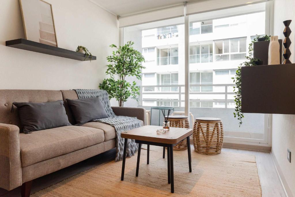 Downtown Santiago 1BR Modern Apartment with Pool - 1