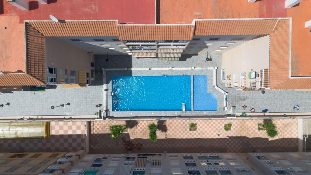 2BDR Apt with Pool Stunning Sunset 300m Beach - 5