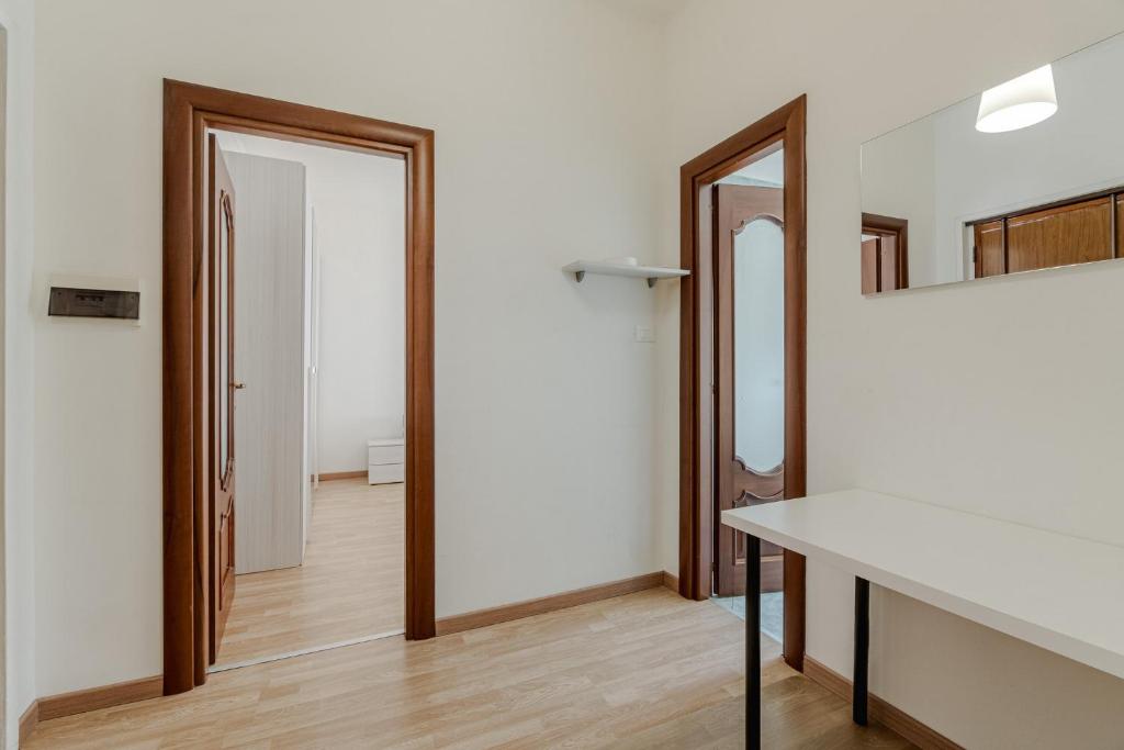 GuestHost - Comfy & Bright Apartment in Turin - 4