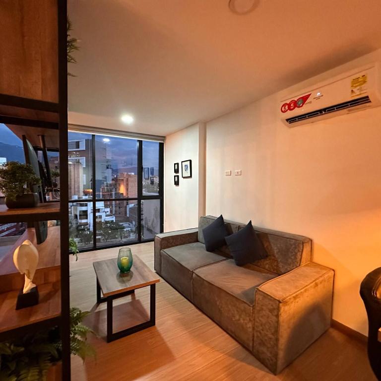 Premium Loft with AC Panoramic View in Laureles - 5