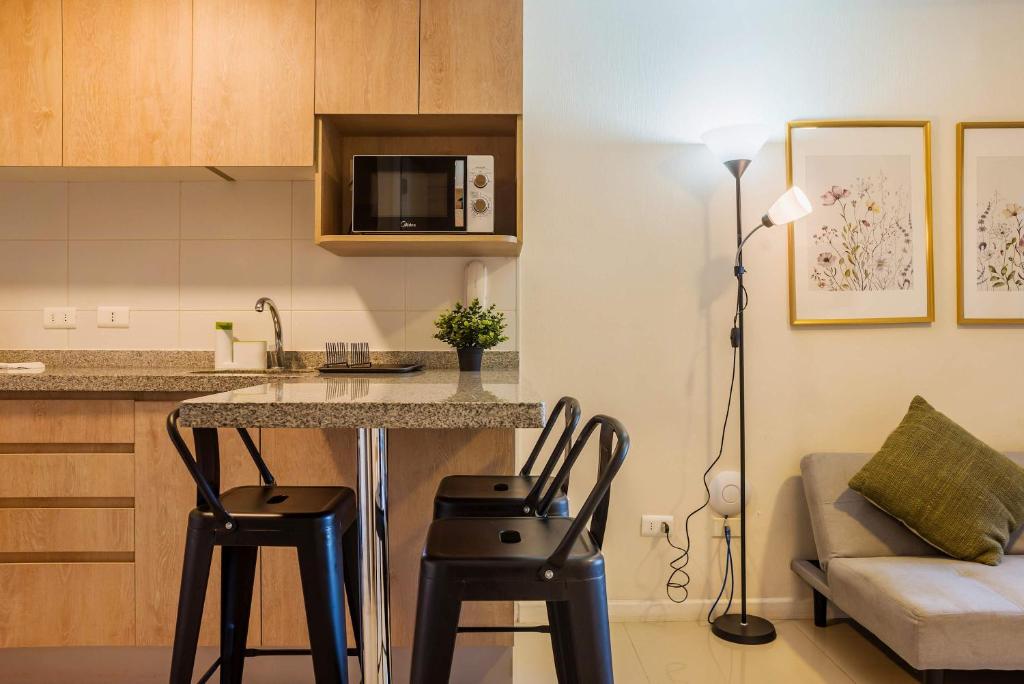 Elegant 1BR Urban Retreat in Santiago Modern Stay - 5