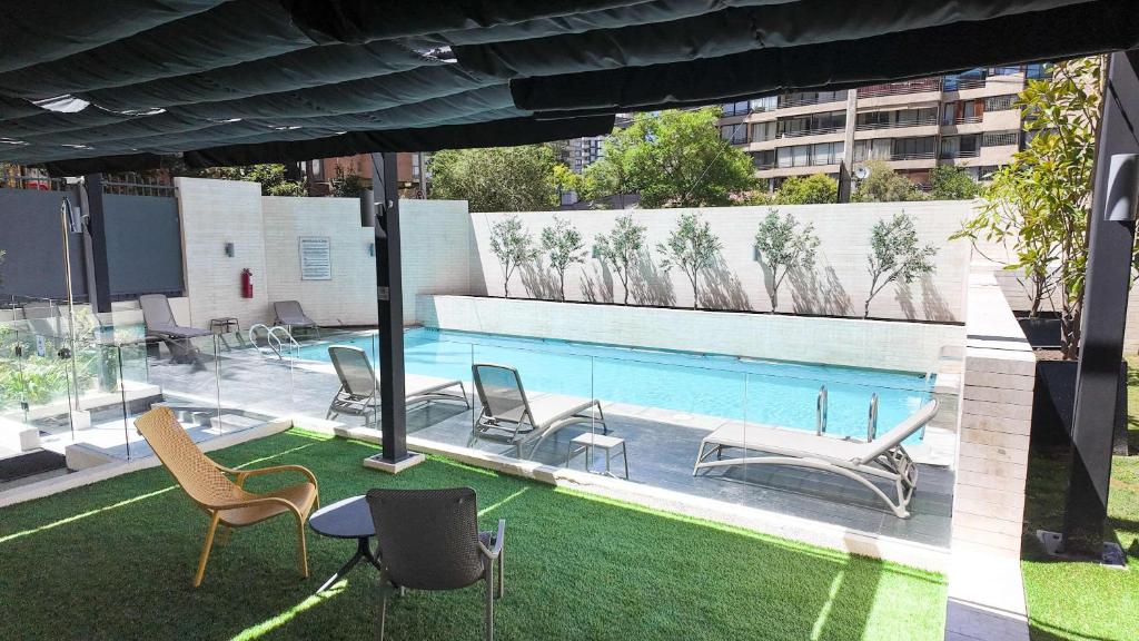 HOM ELITE I Metro Manquehue I Parking I Las Condes - 5