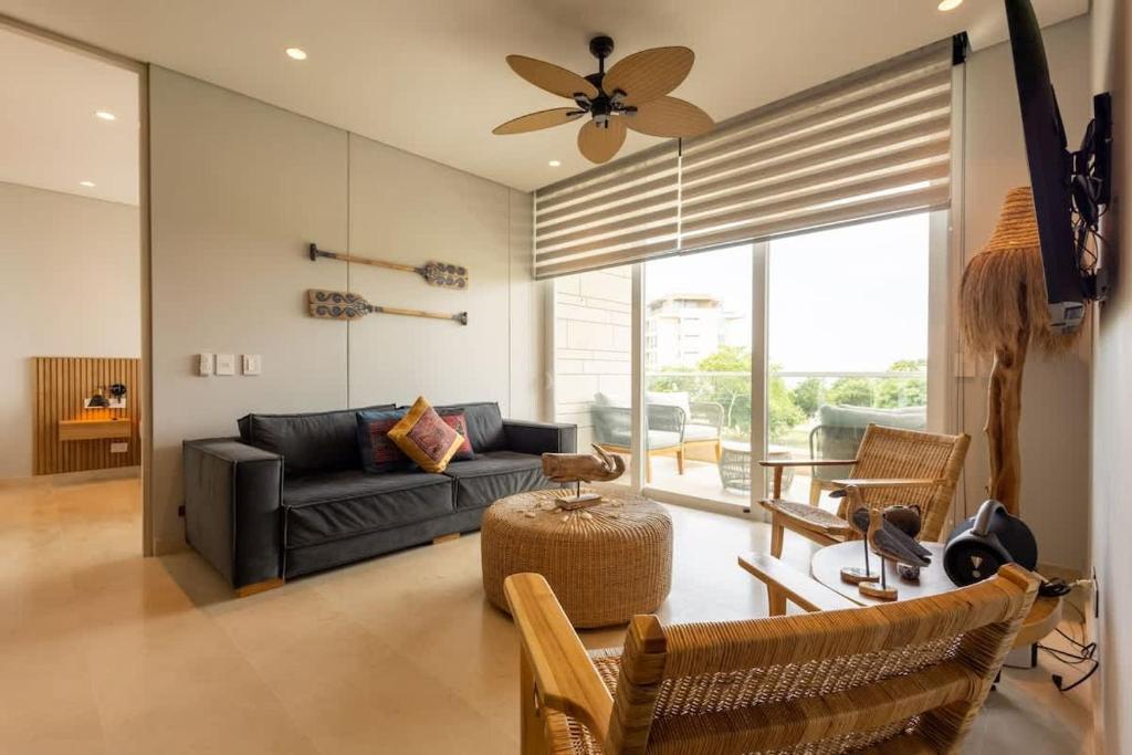 New! 3BR Ocean View apt at Calablanca B6 - 3