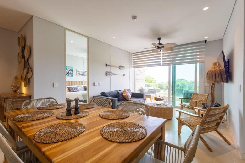 New! 3BR Ocean View apt at Calablanca B6 - 5