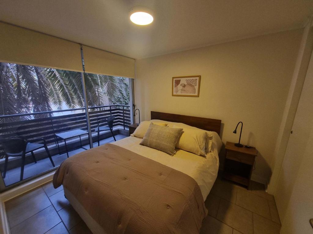 Central 1BR1BA in Santiago Balcony & Nearby Metro - 2