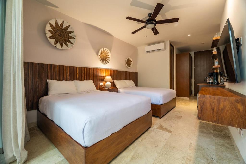 NHOA 106A Lux 2BR Condo Plunge Pool in Aldea Zama - 4
