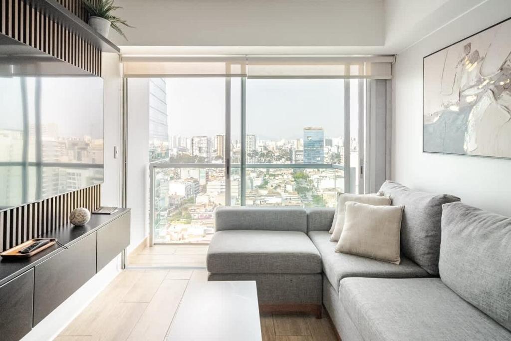 Contemporary Great View - 2