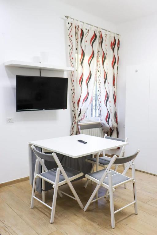 Sanremo Apartments - Diamante - 3