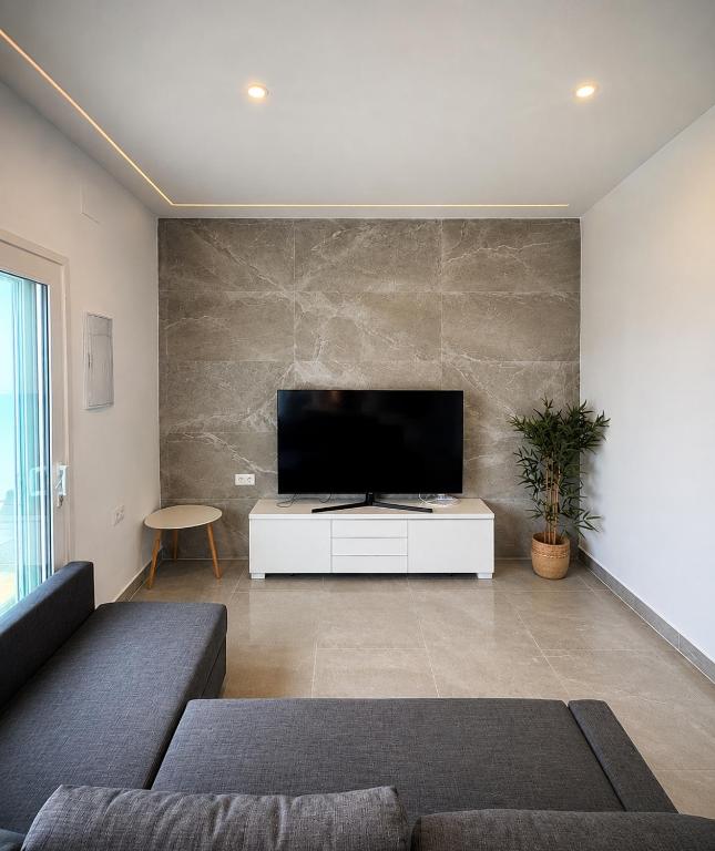 Paradiso Luxury Villa - 2