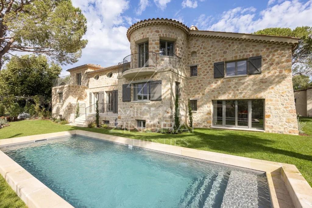 Luxury villa - 4