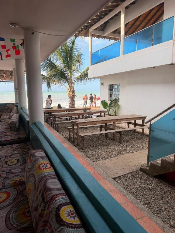 hostal EMBAMAR - 2