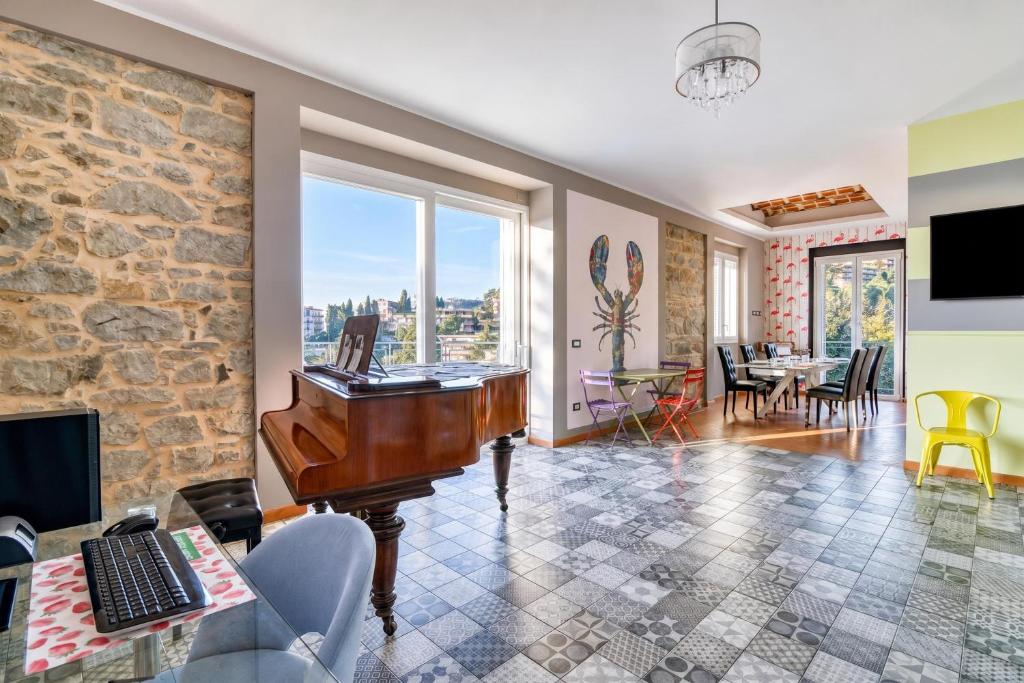 La Lincolnia - with Garden and Seaview - Happy Rentals - 2