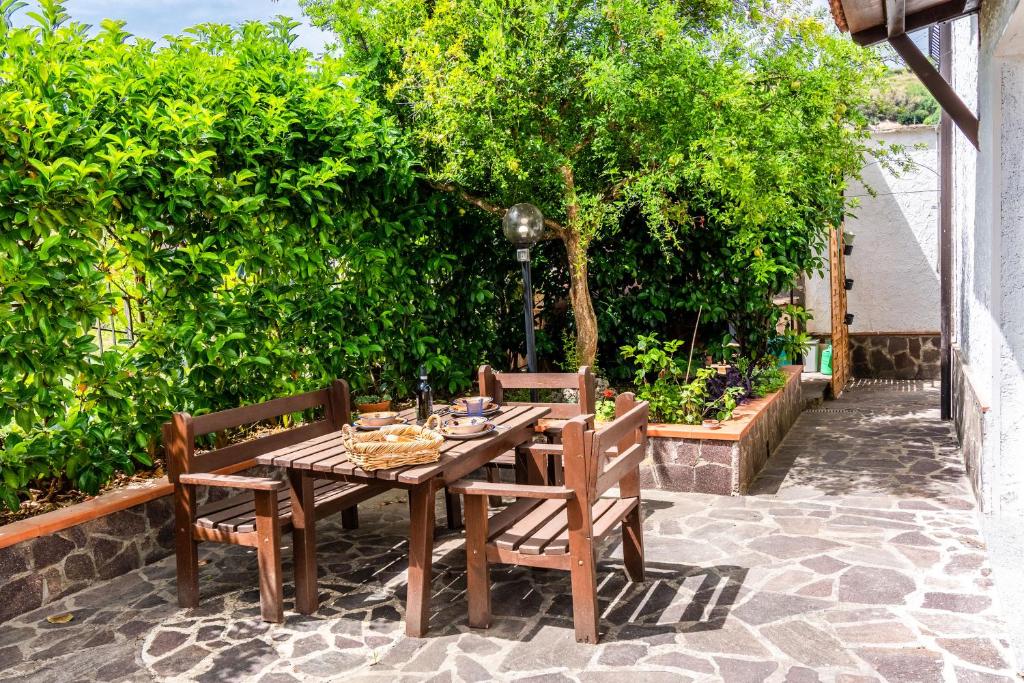 Casa Floris - Happy Rentals - 1