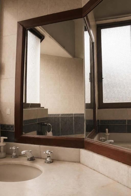 Bowra Suite Nina, Zona Consulado ORQ 8 - 5