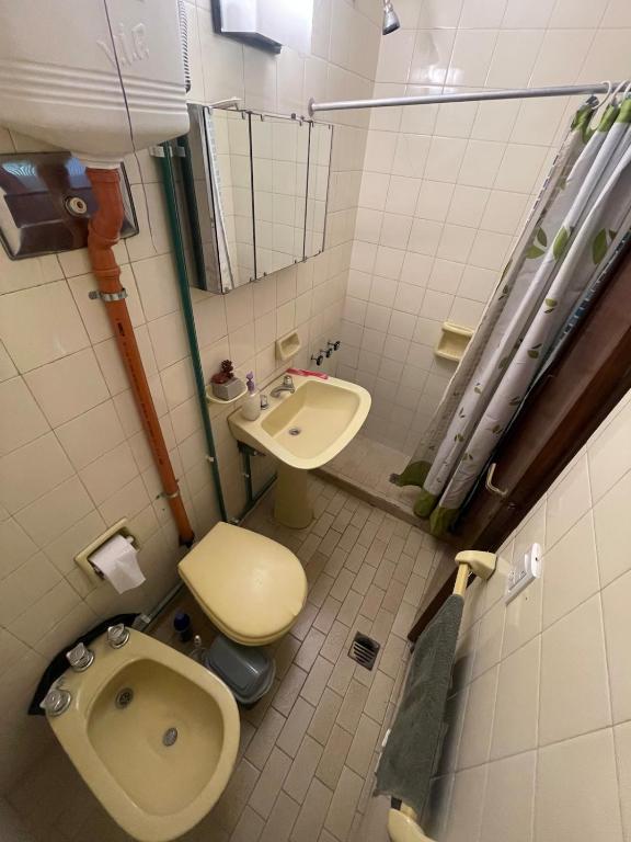 Private room with bathroom - 3