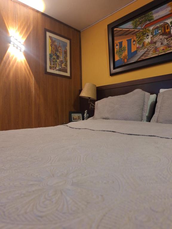 Hotel Apartasuite Normandia - 3