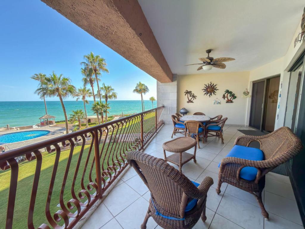 Wake Up to the Sea Oceanfront Retreat W207 - 5