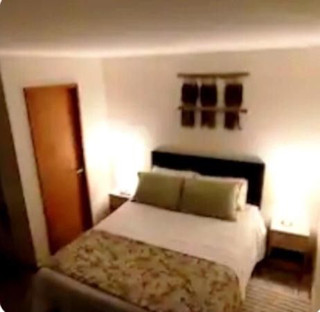 Hermoso Departamento en Isla Teja - 1
