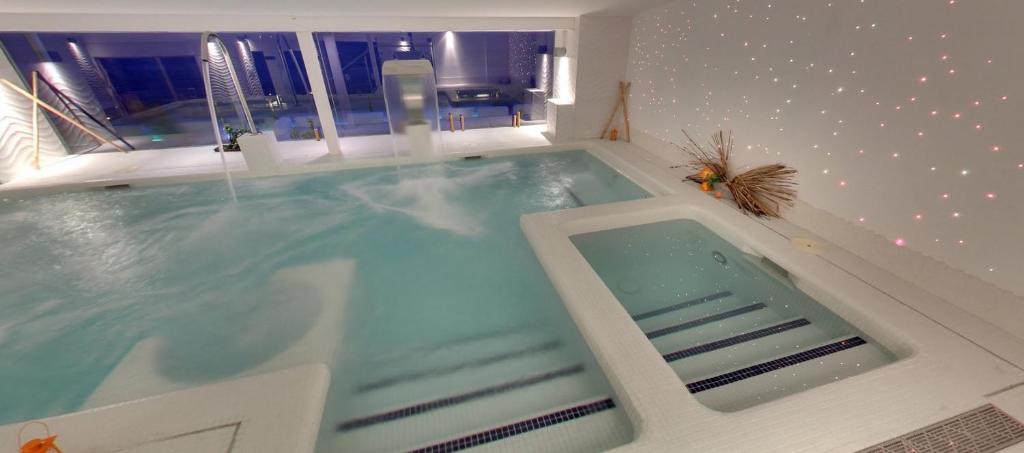 Hotel Villa del Mar — Spa in Benidorm, Valencian Community