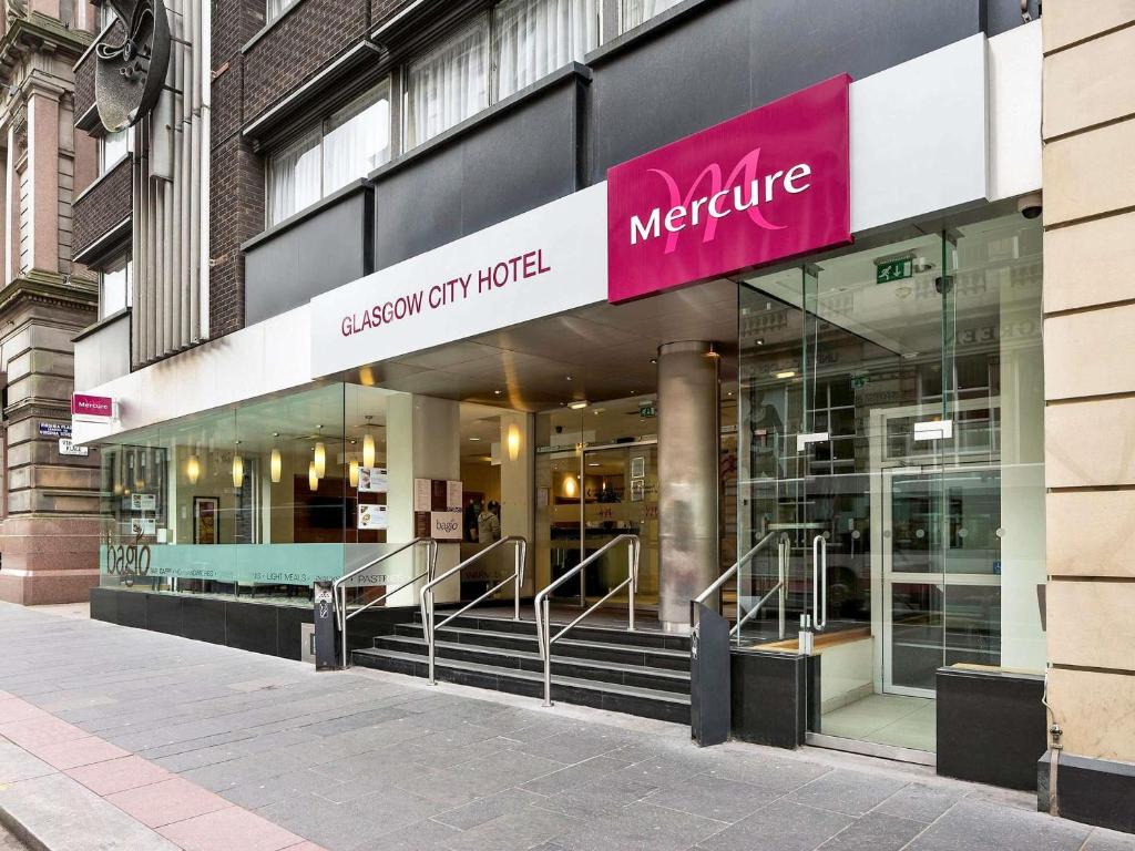 Exterior view, Mercure Glasgow City Hotel in Glasgow
