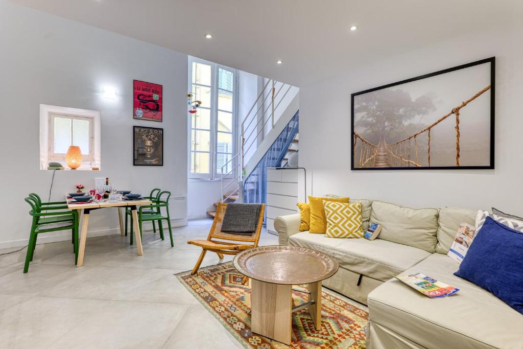Two Levels Apt In Historical Building - Happy Rentals - 1