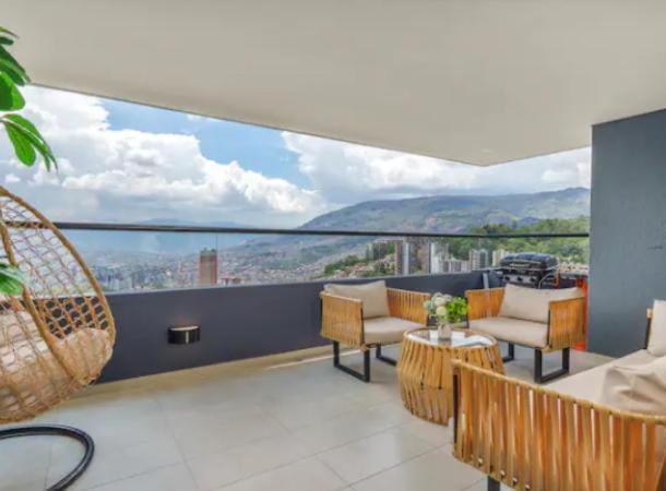 Espectacular vista de Medellín, 2 habitaciones en Las palmas - 5