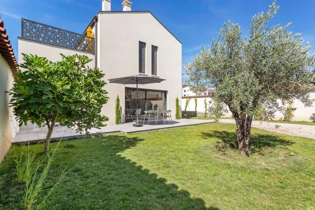 Apartment with garden Elegance and comfort - 2