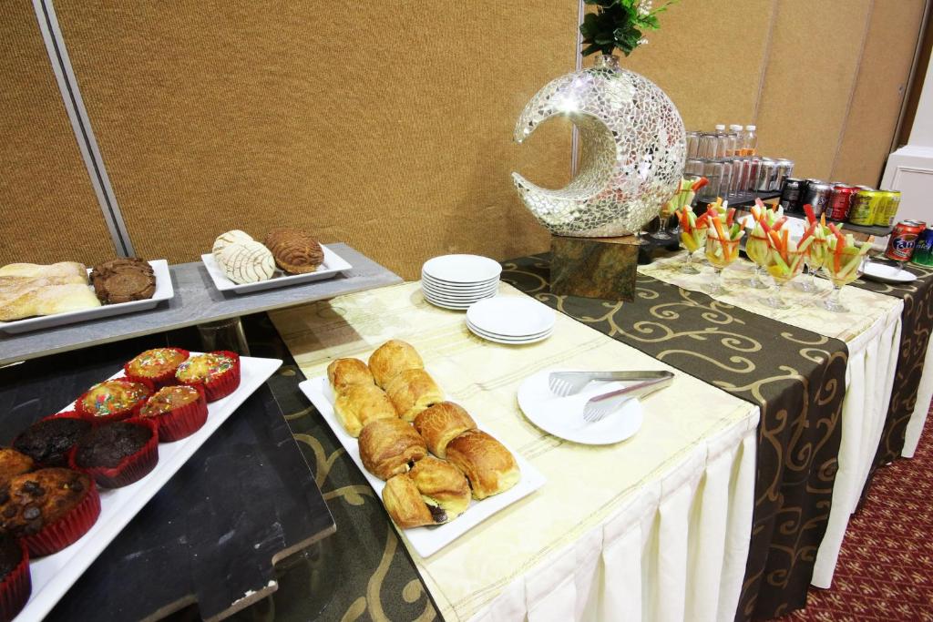 Holiday Inn Cuernavaca by IHG - 4